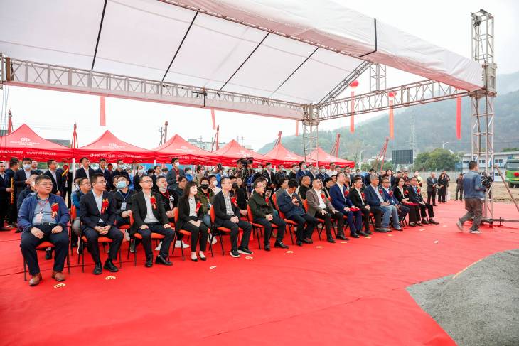 1669602432989509.jpg 4.近百位領(lǐng)導(dǎo)、嘉賓蒞臨儀式.jpg