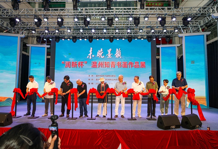 1724660634325891.jpg 201(封面).JPG